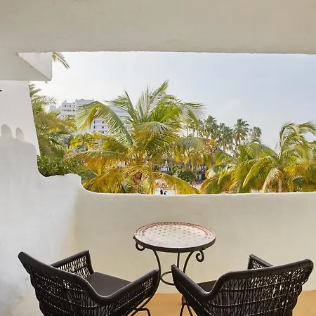 Otel Dreams Jardin Tropical &